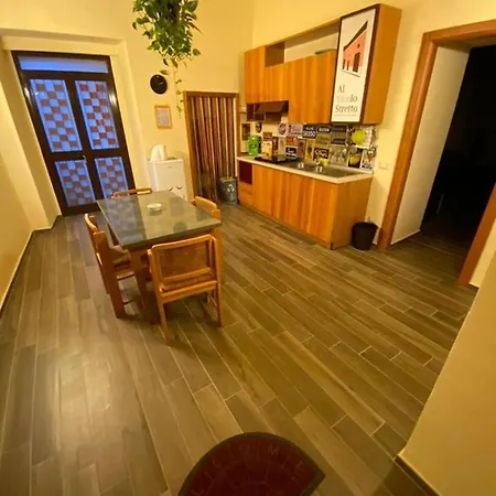 Al Vicolo Stretto Bed & Breakfast Santa Maria a Vico Exterior photo